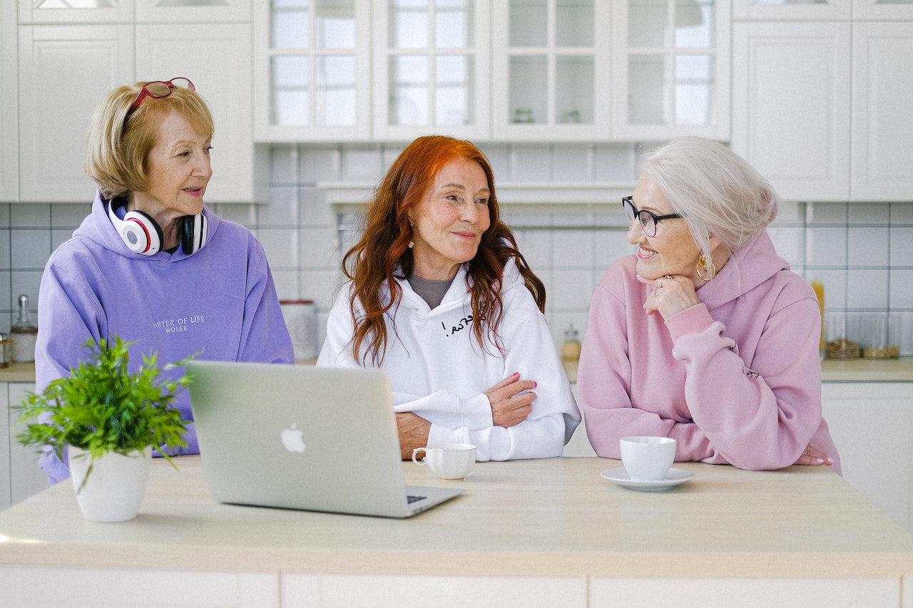 Senior Care Communities Adapting to Modern Technologies